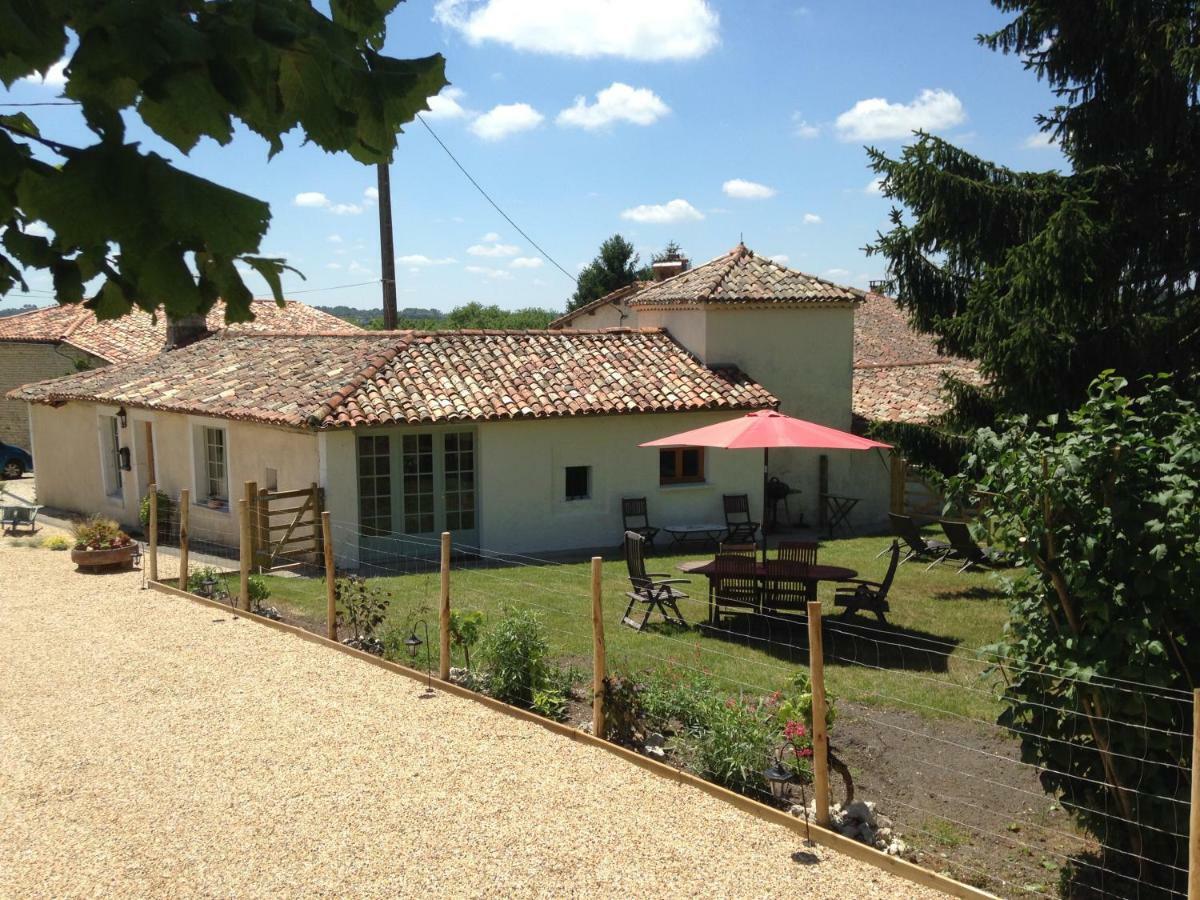 Villa Chez Sarrazin Brossac Exterior foto